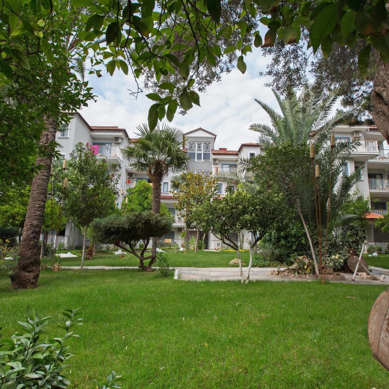 Paloma Marina Suites - Adult Only Kusadası Eksteriør billede